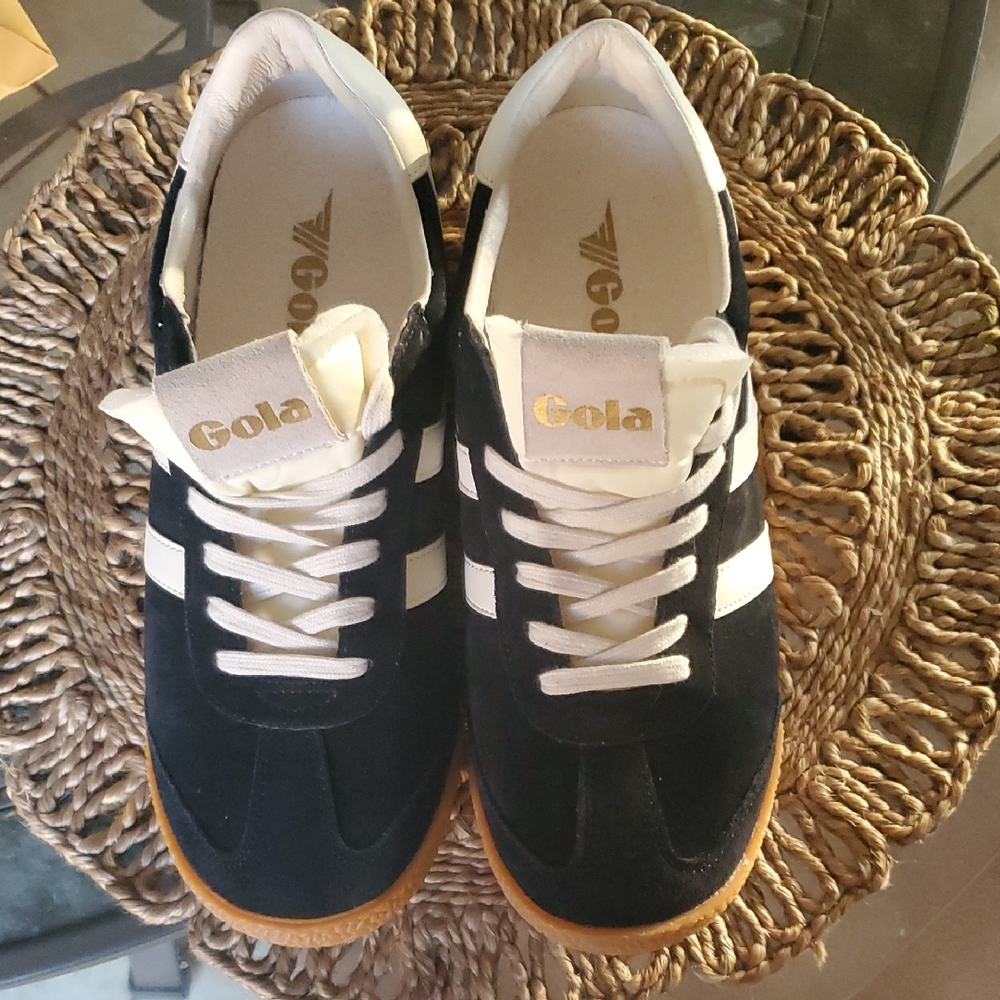 Gola Black and White Sneakers